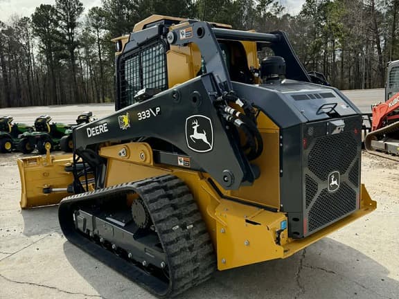Image of John Deere 333P equipment image 3