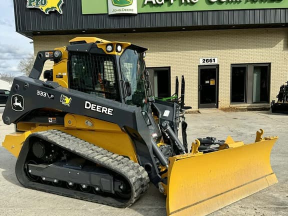 Image of John Deere 333P equipment image 2
