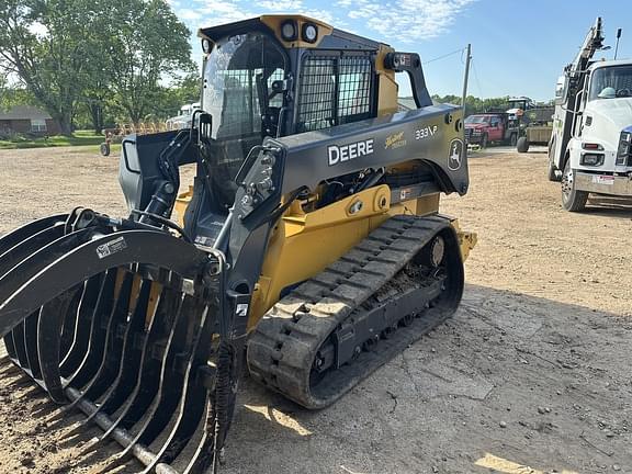 Image of John Deere 333P Primary image