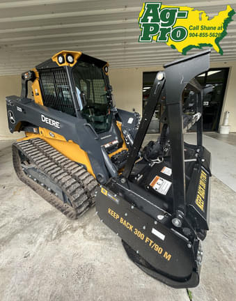 Image of John Deere 333P equipment image 3