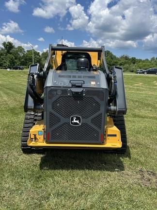 Image of John Deere 333P equipment image 3