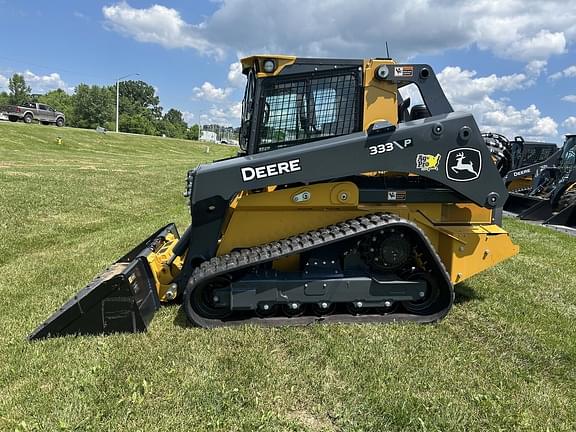 Image of John Deere 333P equipment image 2