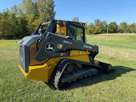 Image of John Deere 333P equipment image 4