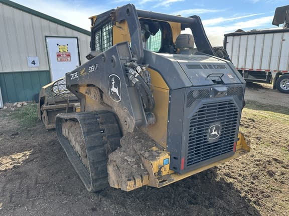 Image of John Deere 333P equipment image 1