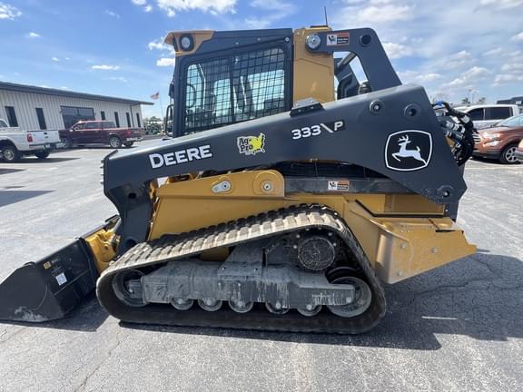 Image of John Deere 333P equipment image 2