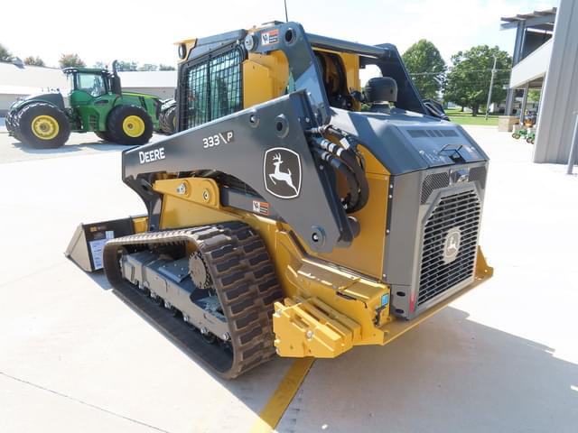 Image of John Deere 333P equipment image 3