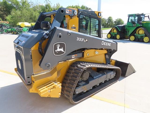 Image of John Deere 333P equipment image 2