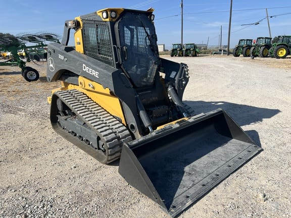 2026 John Deere 333P Equipment Image0