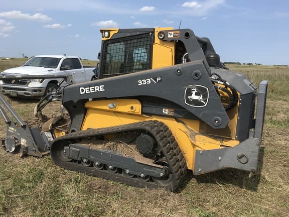 Image of John Deere 333P equipment image 2