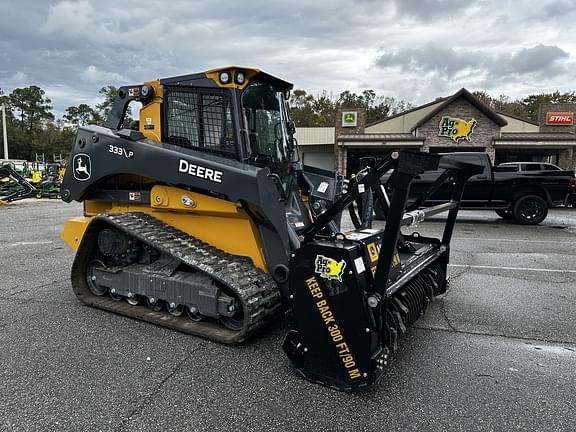 Image of John Deere 333P equipment image 4