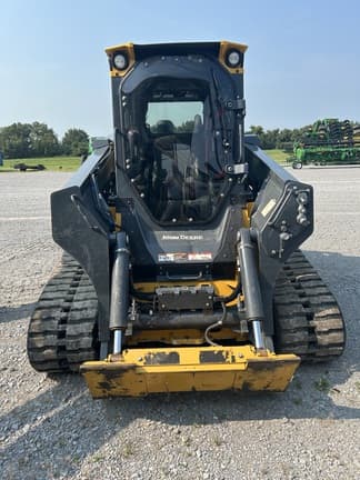 Image of John Deere 333P equipment image 4