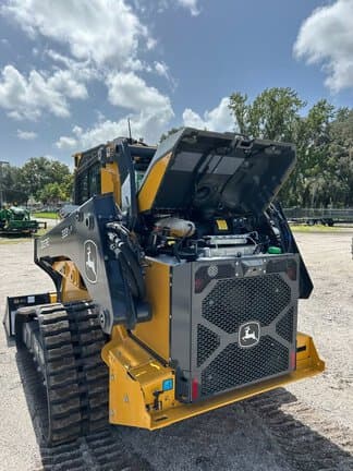 Image of John Deere 333P equipment image 4