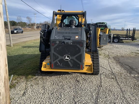 Image of John Deere 333P equipment image 3