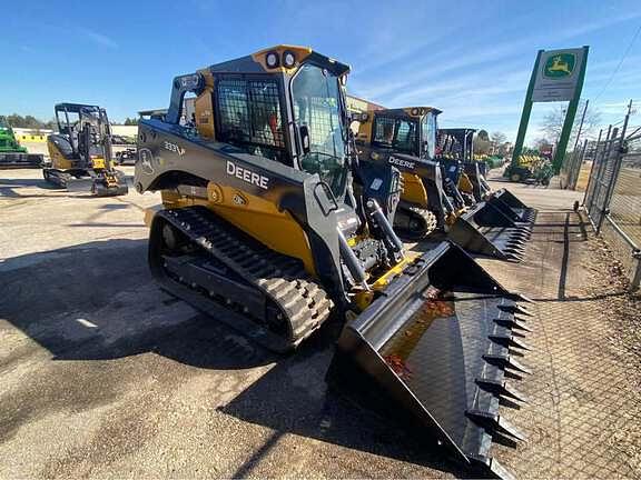 Image of John Deere 333P equipment image 2