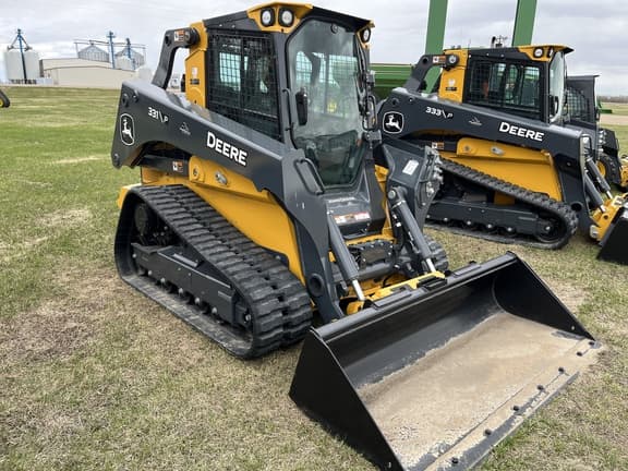 Image of John Deere 333P equipment image 1