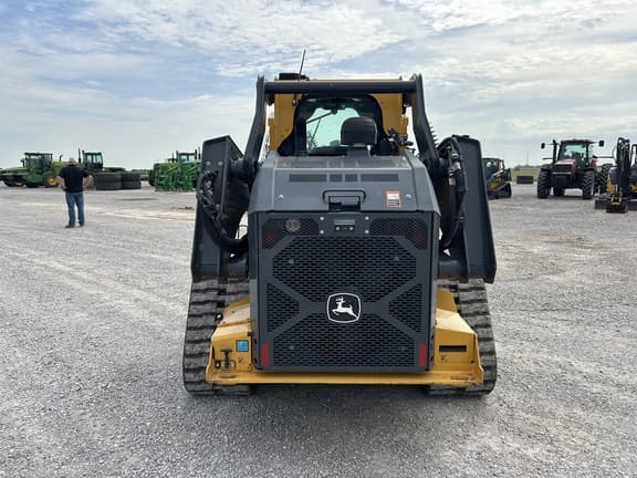 Image of John Deere 333P equipment image 3