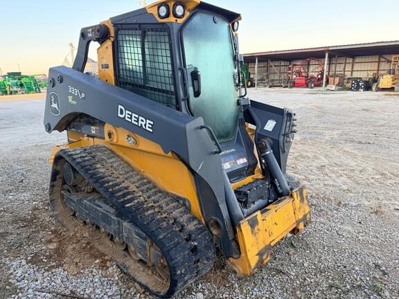 Image of John Deere 333P equipment image 1