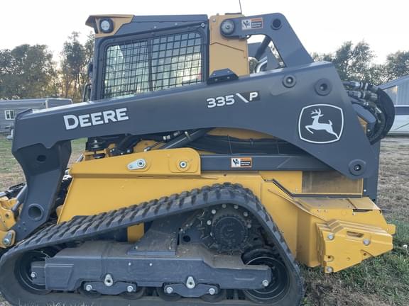 Image of John Deere 335P equipment image 1