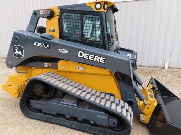 Image of John Deere 335P equipment image 2