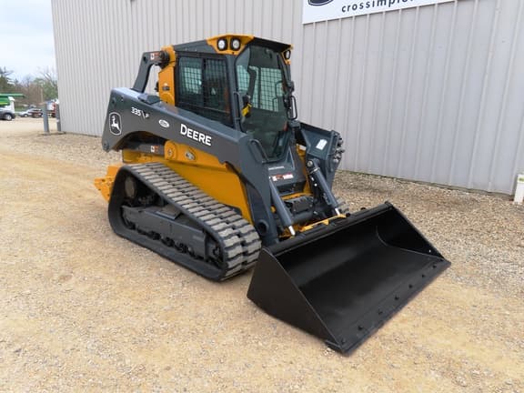 Image of John Deere 335P equipment image 1
