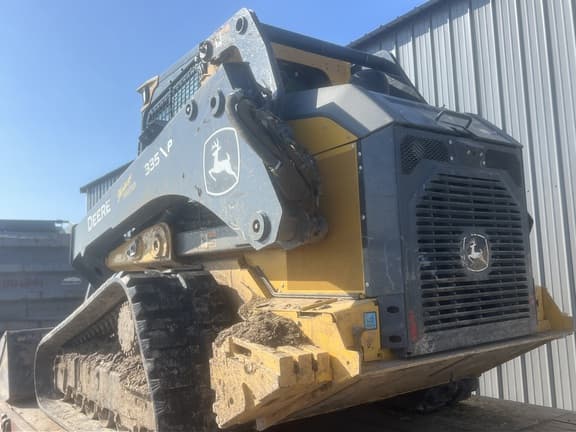 Image of John Deere 335P equipment image 3