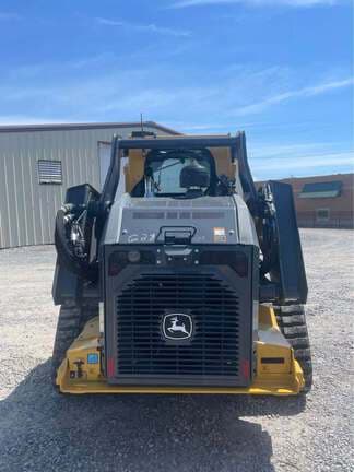 Image of John Deere 335P equipment image 2