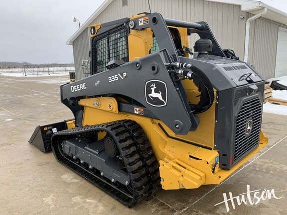 Image of John Deere 335P equipment image 3