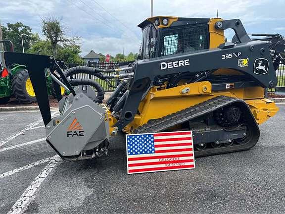 Image of John Deere 335P equipment image 3