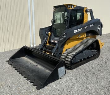 Main image John Deere 335P