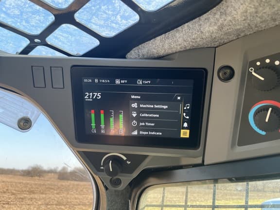 Image of John Deere 335P equipment image 1