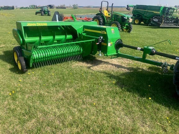Image of John Deere 348 equipment image 2