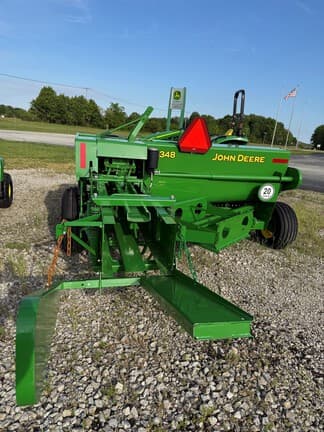 Image of John Deere 348 equipment image 4