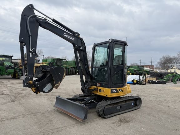 2025 John Deere 35P Equipment Image0