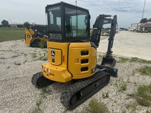 Image of John Deere 35P equipment image 3