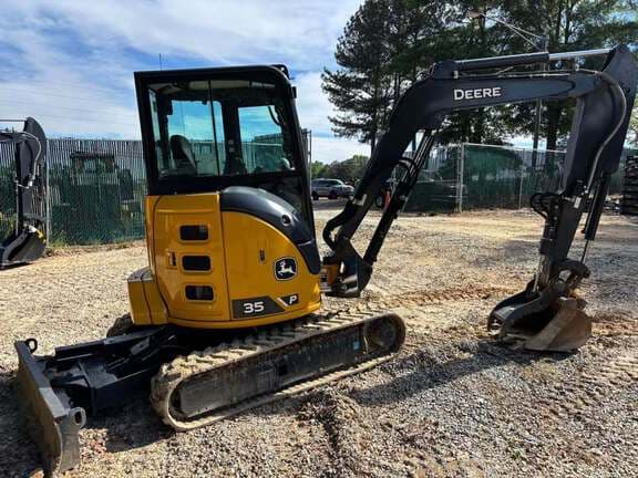 Image of John Deere 35P equipment image 1