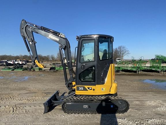 Image of John Deere 35P equipment image 1