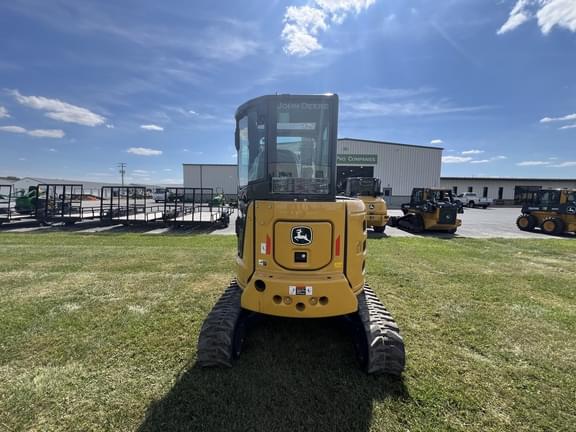 Image of John Deere 35P equipment image 2
