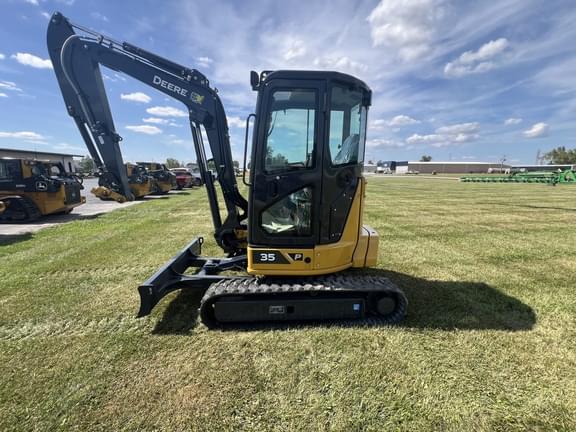 Image of John Deere 35P Primary image