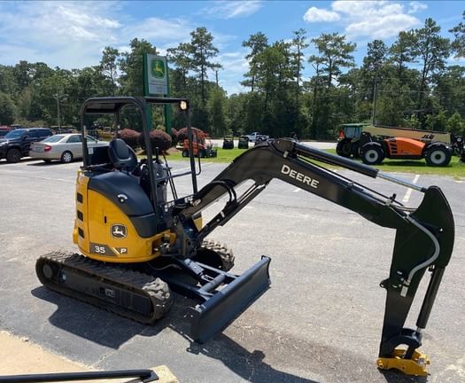 2025 John Deere 35P Equipment Image0
