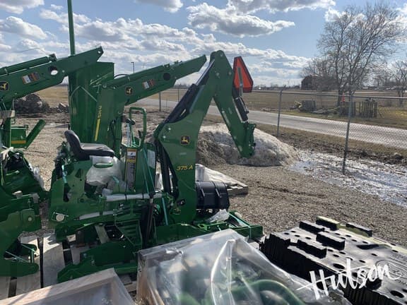 Image of John Deere 375A equipment image 4