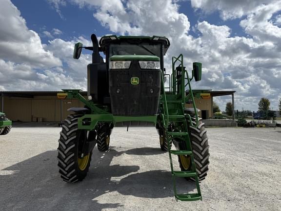 Image of John Deere 400R equipment image 2