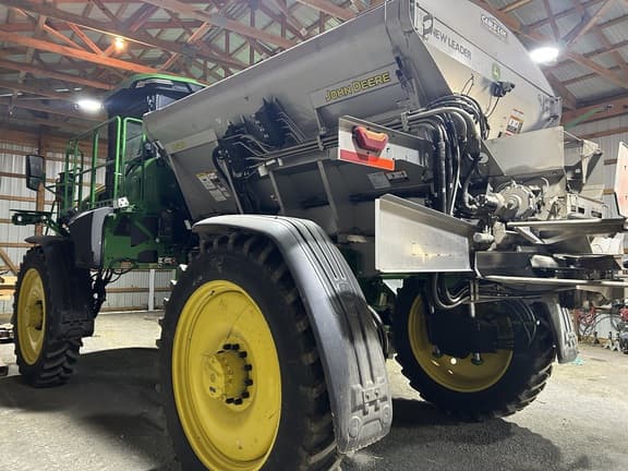 Image of John Deere 400R equipment image 2