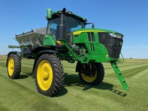 2025 John Deere 400R Image