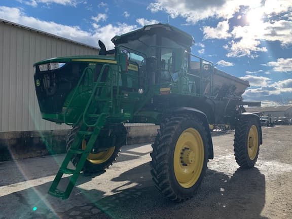 Image of John Deere 400R equipment image 3