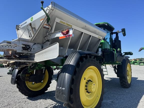 Image of John Deere 400R equipment image 3