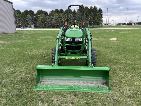 Image of John Deere 4044M equipment image 2