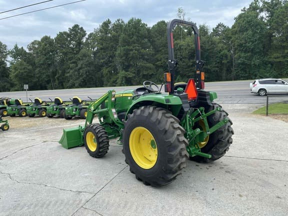 Image of John Deere 4044M equipment image 3