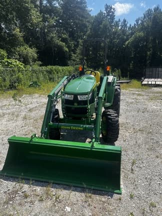 Image of John Deere 4044M equipment image 2