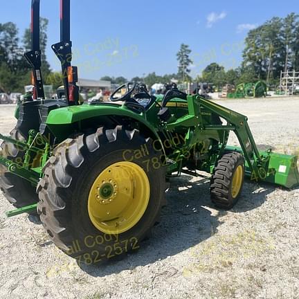 Image of John Deere 4044M equipment image 3