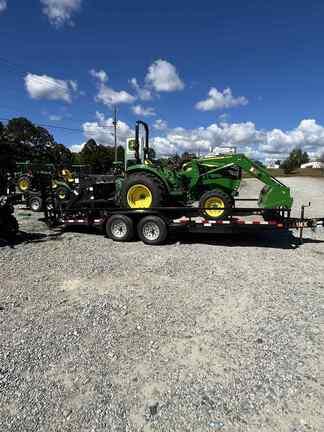 Image of John Deere 4044M equipment image 1
